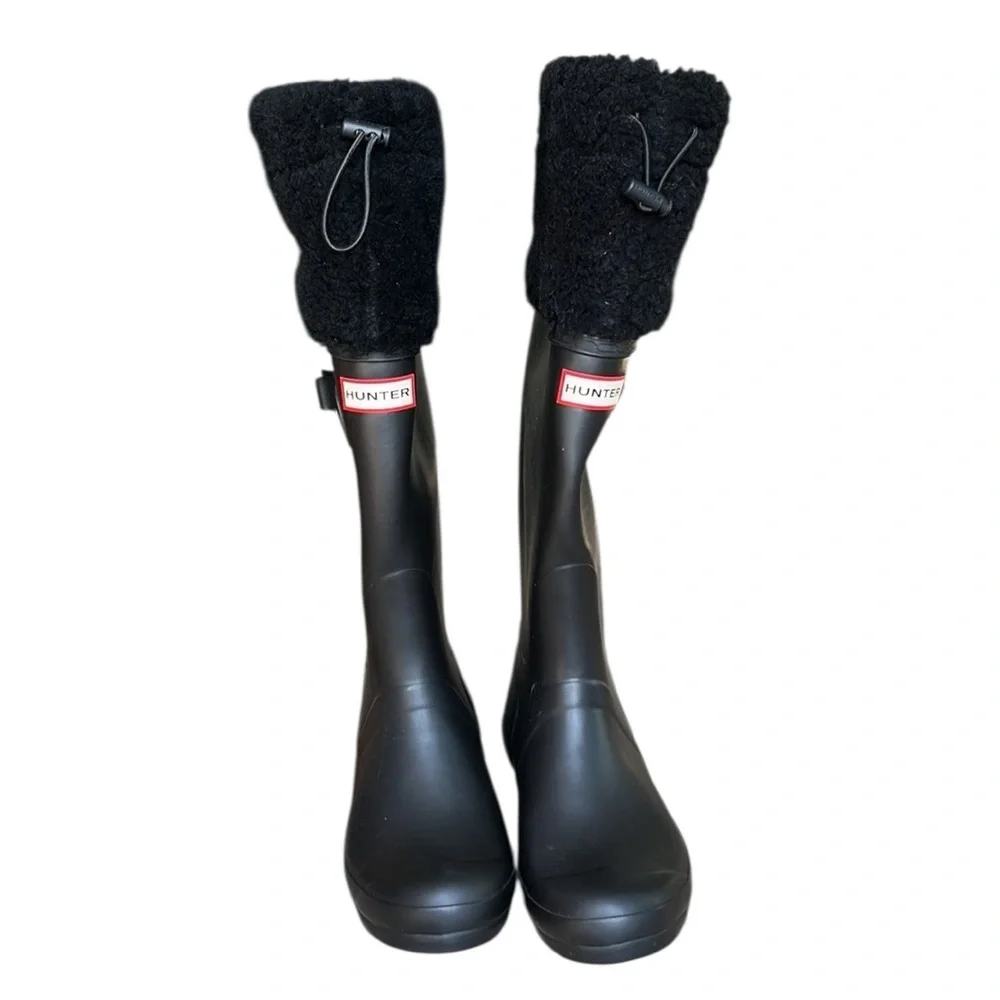 Hunter Original Shearling Cuffs Tall Boots in Black